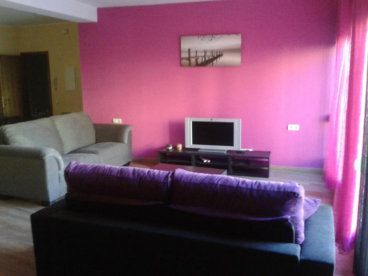 Apartamentos La Muralla Horta de Sant Joan Bagian luar foto