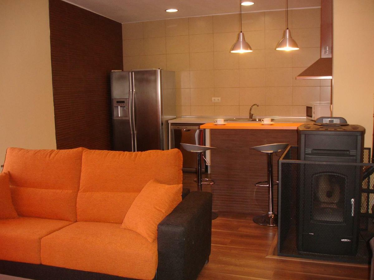 Apartamentos La Muralla Horta de Sant Joan Bagian luar foto