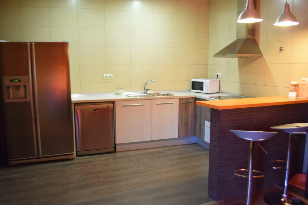 Apartamentos La Muralla Horta de Sant Joan Bagian luar foto